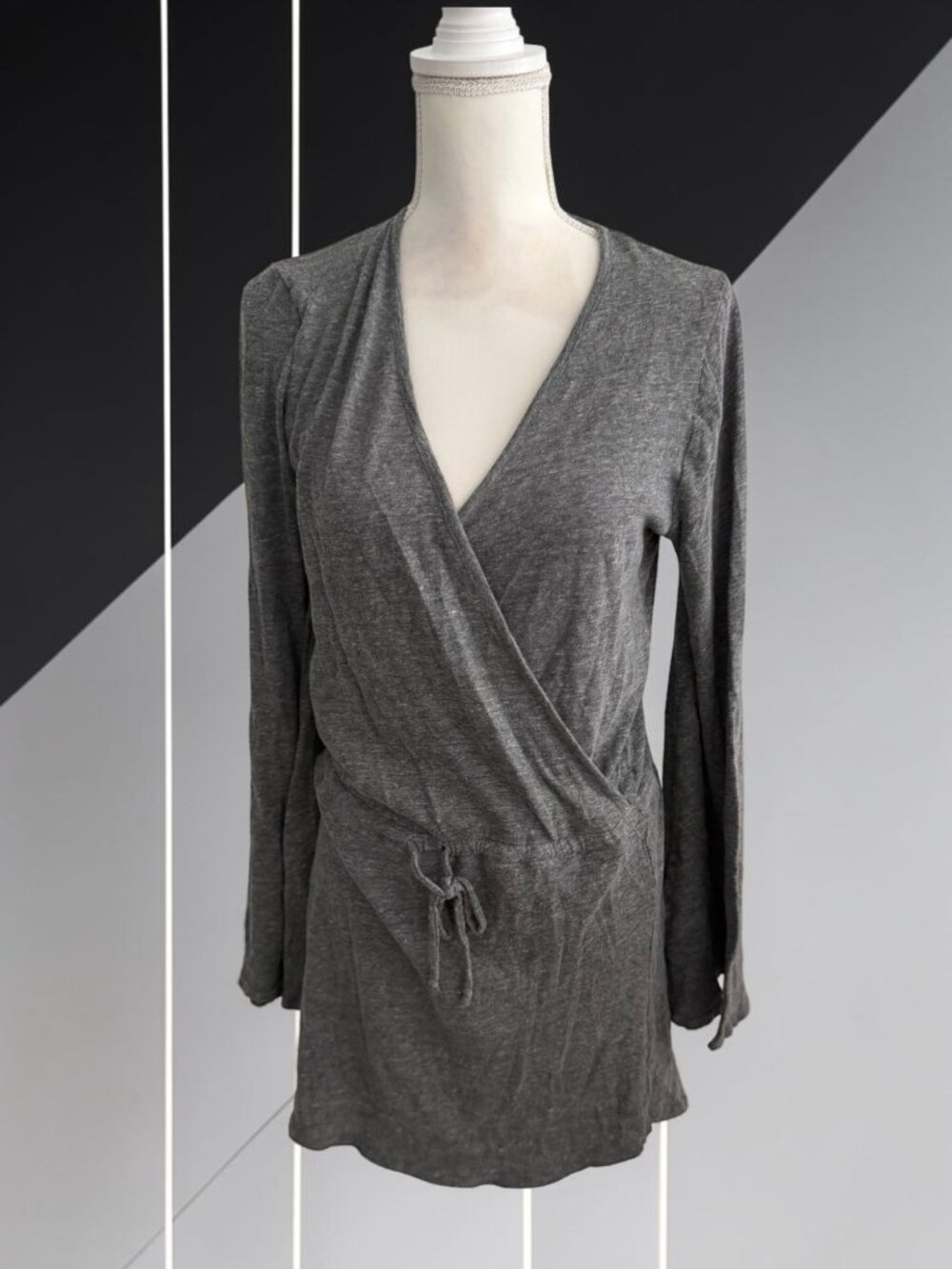 CHASOR Gray V Neck Wrap Dress Size Medium NEW NWT